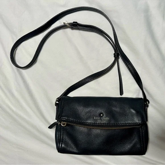 kate spade Cobble Hill Mini Carson Crossbody bag in Black - Picture 2 of 9